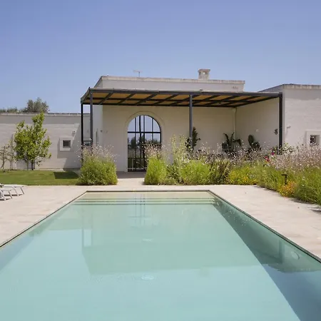 Villa Pomes In Puglia