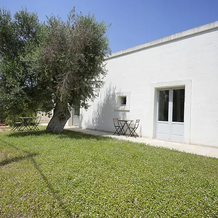 Pomes In Puglia *
